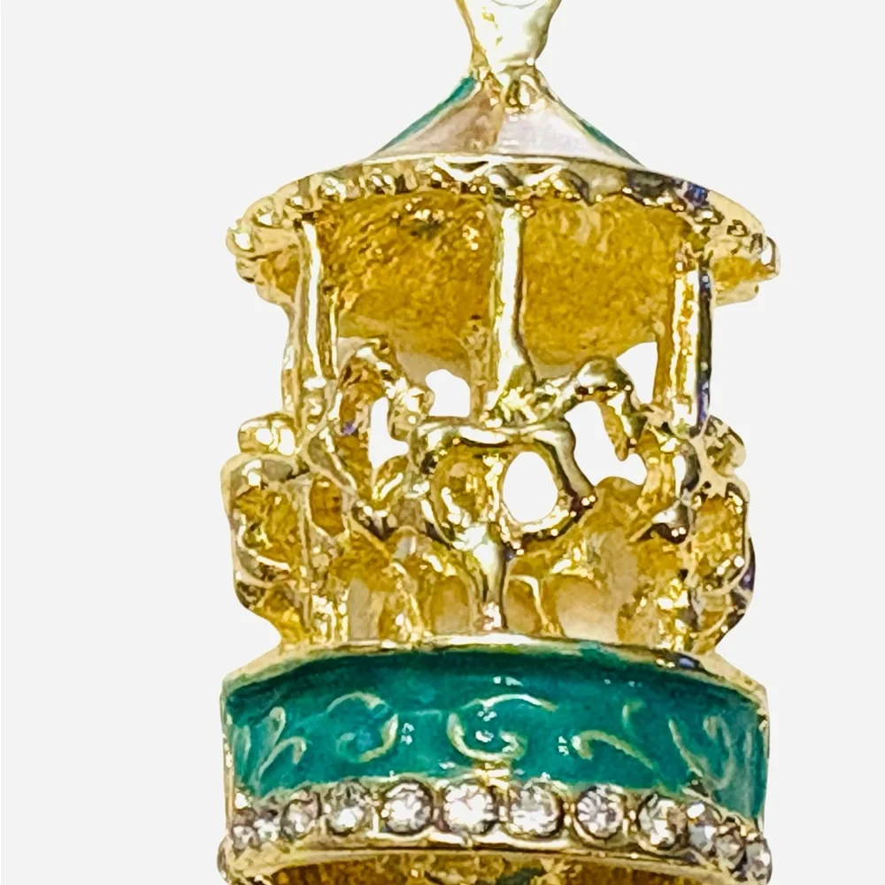 Gold and Teal Carousel Pendant‎ Necklace